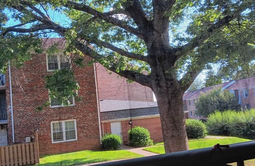 Gaithersburg Condo | Calm Palace Stay. The Away Home