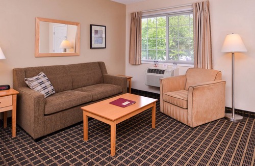 Downtown Eugene Hotel | Campus Inn & Suites Eugene Downtown