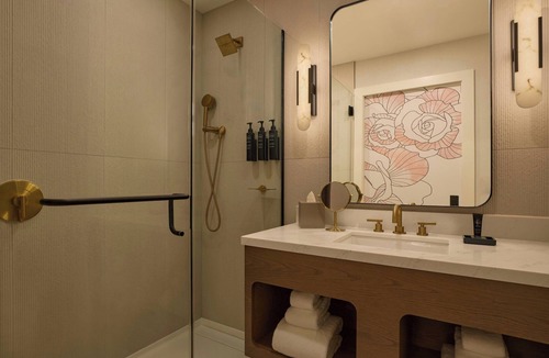 Georgetown Hotel | Canal House of Georgetown, a Tribute Portfolio Hotel