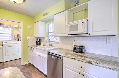 Port Canaveral Cottage | Cape Canaveral Cottage w/Hot Tub: Walk to Beach