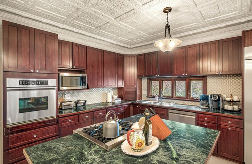 Capitol Hill House | Capitol Hill Charm: Lake & City Views! + Game Room