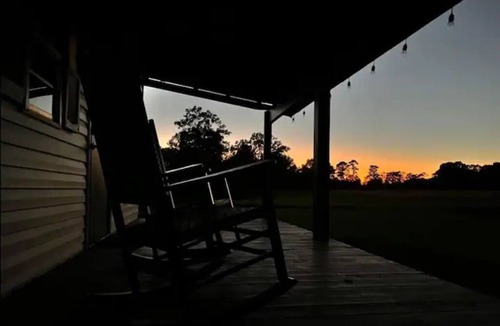 Kokomo Cabin | Casa de Campo-Tiny Home with Open Field View for Sunsets and Stargazing