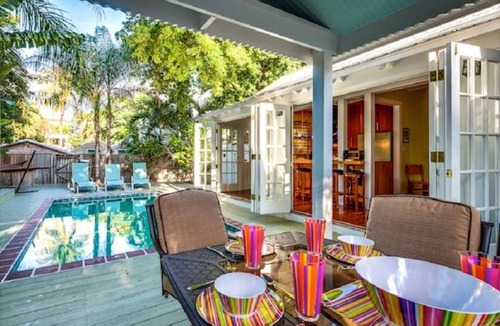 Meadows House | Casa de Rosalie by AvantStay | Great Location w/Pool, BBQ & Outdoor Dining