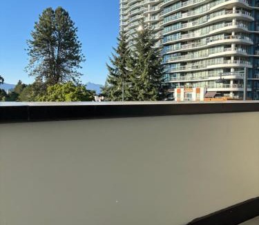 Guildford Apartment | Central luxury city