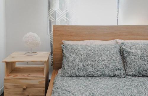 Moncton Apartment | Central Moncton Retreat - Walkable Location - Large Garden