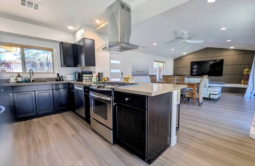 West Sedona House | CENTRALLY LOCATED WITH HOT TUB: Zen Garden - Your Sedona Oasis Awaits