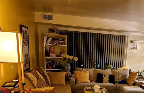 Calverton Apartment | Charming 1-bedroom apartment in tranquil Silver Spring with WiFi