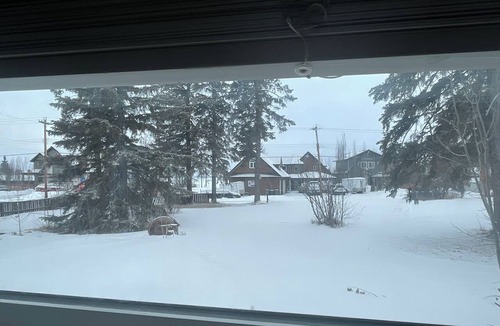 Alberta Beach Cabin | Charming 2-Bedroom Cabin at Alberta Beach