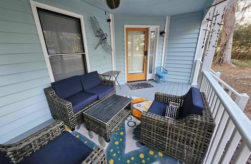 Knowles Island Plantation House | Charming 2-bedroom Cottage in peaceful Palm Key!