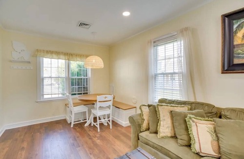 North Wildwood Cottage | Charming 2-bedroom cottage in heart of North Wildwood, NJ.