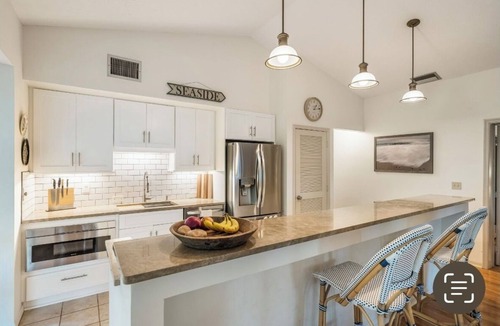 Wabasso Beach Villa | Charming 2-bedroom villa in pleasant Vero Beach with fitness room, AC