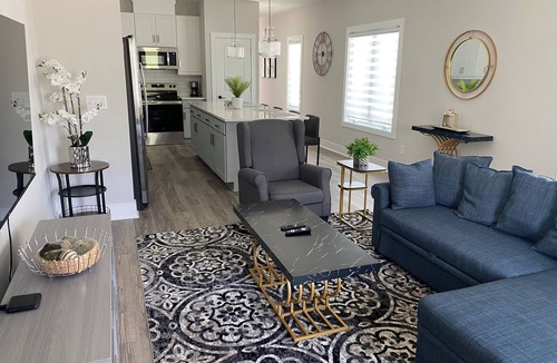 Durham House | Charming 3-bedroom house in Durham with WiFi and AC