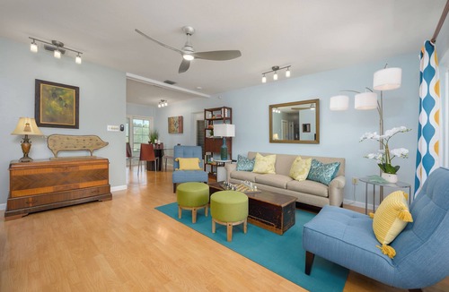 South Gate Ridge House | Charming 3-bedroom pool home in serene Sarasota with AC, WiFi