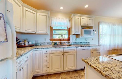 Castine House | Charming abode with water views, updated kitchen, & internet - dog-friendly