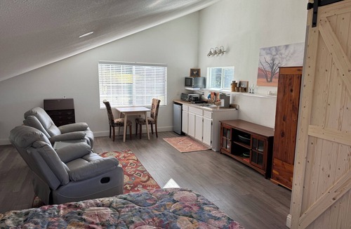 Cool House | Charming barnloft on small horse ranch in Beautiful Cool CA