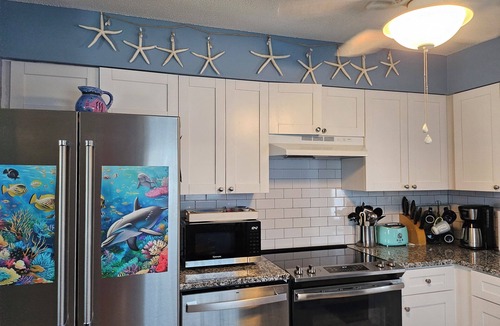 Anna Maria Cottage | Charming cottage in quiet area, close to beach & bay.