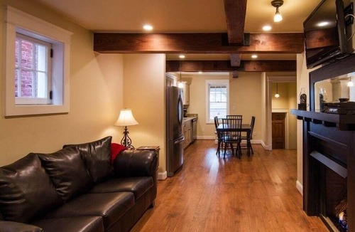 St. Charles House | Charming Cottage on Main St. in Historic St. Charles! Jetted Tub, 2 Fireplaces!