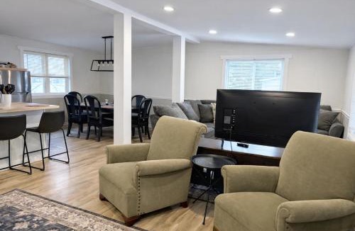 Rehoboth Beach House | Charming Cottage with Fenced Backyard Pet Friendly