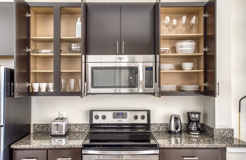 Near Northeast Apartment | Charming H Street 1BR w/W/D & Gym, walk to Union Station, by Blueground