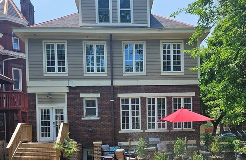 Olde Towne East House | Charming Historic Retreat in the heart of Old Town East - Walk to Downtown.