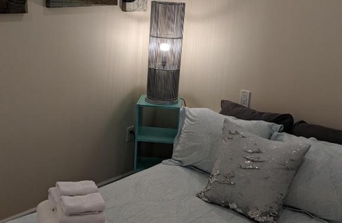 North End Apartment | Charming North End Minisuite