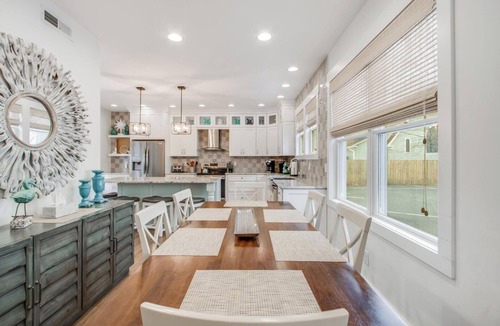 Rehoboth Beach Cottage | Charming Ocean Block Cottage in North Rehoboth – Steps to Beach & Dining!