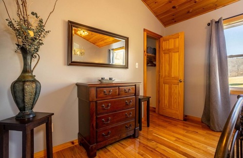 Draper House | Charming riverside with stunning views, cozy interiors, full amenities, and spacious decks.