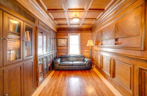 Cloverdale House | Charming Sonoma Wine Country Home Base w/Extras