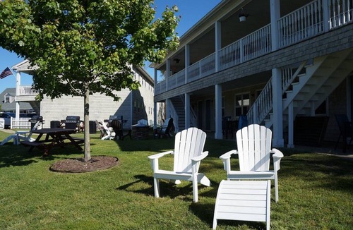 Block Island Apartment | Charming Studio in Island Manor Resort