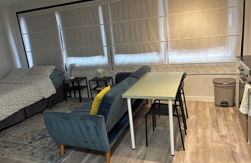 Downtown Apartment | Charming Studio with all amenities in downtown Silver Spring