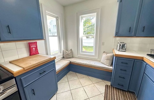 Chester House | ChesterGuestHouse · Charming Chester Classic in Village Core