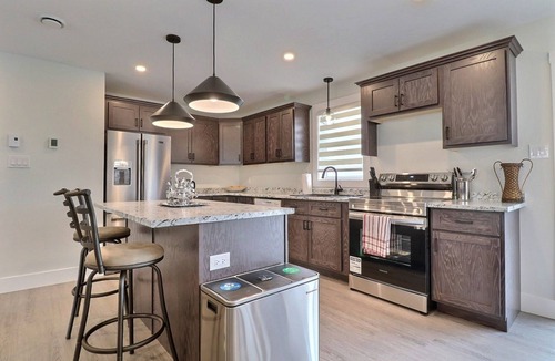 Grand-Digue House | Chez E&H Coastal Cottage