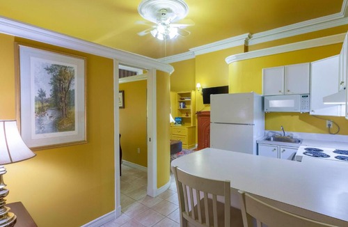 Saint John Apartment | Chipman Hill Suites -Yeats House