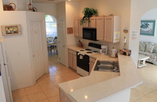 Davenport Villa | ChipnDale Villa
