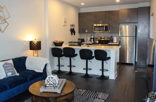 Central Business District Apartment | Cincinnati Downtown Oasis