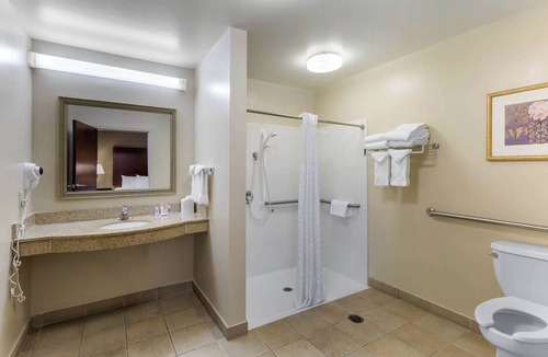Waterloo Hotel | City Express By Marriott Elkridge