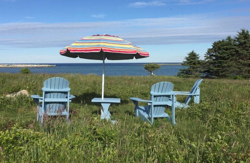 Ragged Island Cottage | Classic Nova Scotia Summer Home On A White Sand Beach