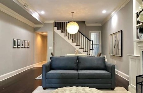 Stanton Park House | Classic Victorian: Historic Outside, Modern Inside | 5 Blks to Capitol | Parking