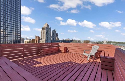 Old Montreal Condo | Classy Old Montreal 2 Bdrs LOFT