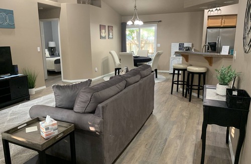Southwest Ada County Alliance House | Clean ~ Cozy ~ Stylish ~ Entire House ~ SW Boise
