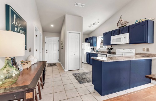 Indian Point Condo | Close to SDC! Gorgeous Lake View Condo! Lake access! Dog ok and kid friendly