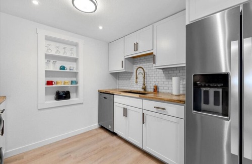 Englewood House | Coastal 2-Bedroom Home Minutes to Beach