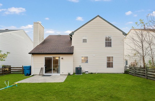Fentress House | Coastal COZY 4BR Home Central to VB Attractions! - 30 Night Min.
