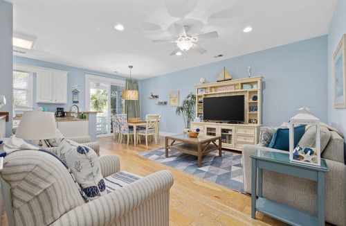 Windy Hill Villa | Coastal Gem w/Lazy River, Swim-Up Bar & Arcade!