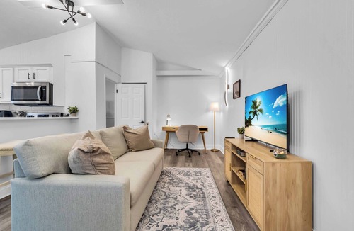 River District Cottage | Coastal Luxury 7mi to Anna Maria Private Cottage