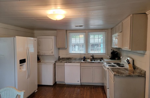 Ocean Isle Beach Cottage | Coastal OIB Cottage