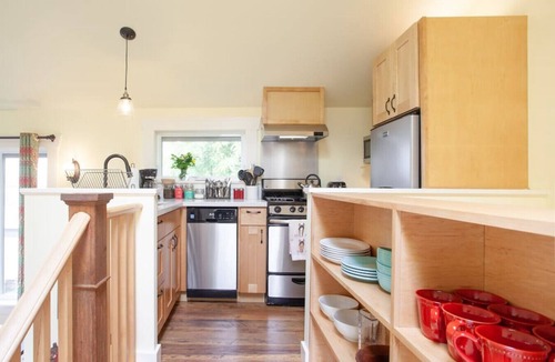 Columbia City House | Colorful Cottage Close to Lake Washington