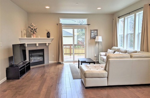 Kenmore House | Comfort and quiet 7 bedroom home