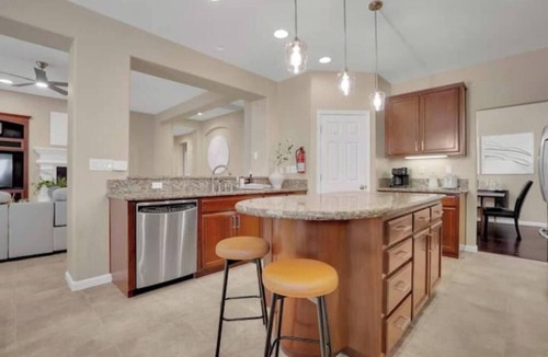 Manteca House | Comfort & Elegence: Manteca Edition