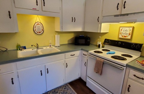West Monroe Apartment | Comfortable convenient apartment for extended stay